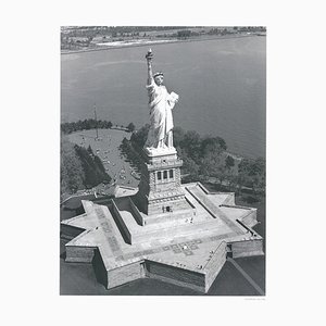 Christopher Bliss, Statue of Liberty, 21st Century, Digital Print