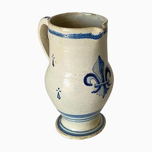 Jarra de cerámica del siglo XVIII