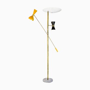Lámpara de pie Mid-Century de latón en estilo de Arredoluce, años 60