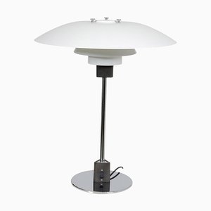 Lámpara de mesa 4/3 con pantallas de metal blanco de Poul Henningsen
