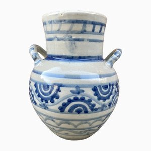 Jarrón vintage pequeño de porcelana en azul y blanco de Talavera, años 80