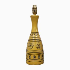 Lampada vintage a forma di bottiglia intagliata gialla, anni '70