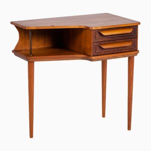 Dänischer Mid-Century Beistelltisch aus Teak, 1960er