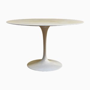 Mesa Tulip vintage con tablero de mármol de Eero Saarinen para Knoll