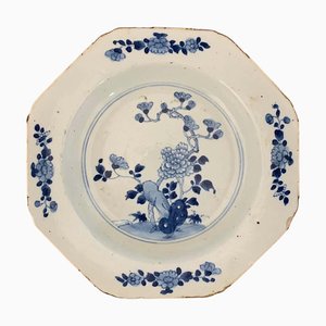 Chinese Porcelain Soup Plate Blue and White from the Blue Family, 1750