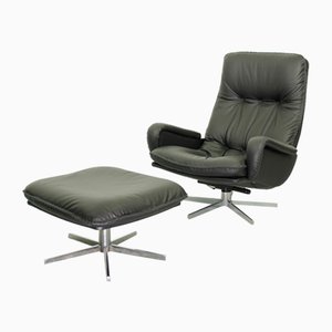 DS231 James Bond High Back Swivel Chair and Ottoman by De Sede, Switzerland, 1960s, Set of 2