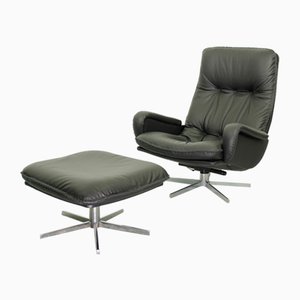 Set of DS231 James Bond High Back Swivel Chair and Ottoman by De Sede, Switzerland, 1960s
