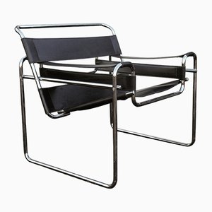 Wassily B3 Armchair in Chrome and Black Leather by Marcel Breuer