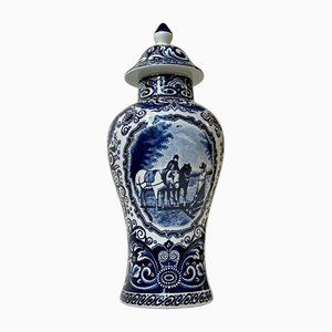 Vaso o urna blu di Delfts in porcellana di Boch per Royal Sphinx