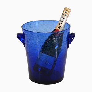 Cubitera de vidrio azul de La Verrerie De Biot, Francia, años 80