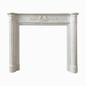 Mantle in White Carrara Marble