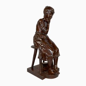 A. Massoulle, Jeune fille assise, Fine 1800, Bronzo