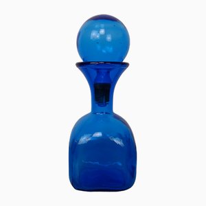 Decantador italiano de vidrio azul con tapón de Empoli, años 60