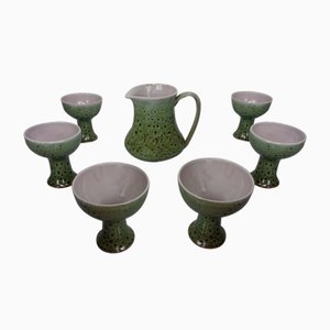 Decantadores y vasos de cerámica, años 60. Juego de 7
