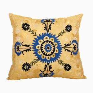 Housse de Coussin Suzani Jaune avec Motif Floral, Ouzbékistan, 2010s