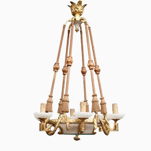 Lámpara de araña grande de bronce dorado y alabastro
