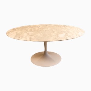 Table Basse Ovale par Ero Saarineen de Knoll Inc. / Knoll International