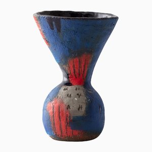 The World Through the Blue Vase von Shino Takeda