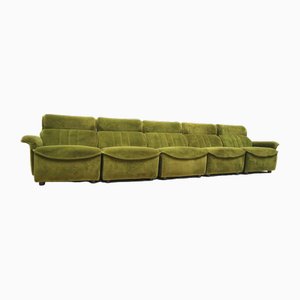 Großes grünes Vintage Samt Sofa, 1970er