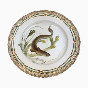 No. 19/3549 Flora Danica Fish Plate from Royal Copenhagen