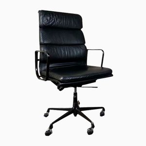 Soft Pad Chair Ea 219 by Charles & Ray Eames for Vitra in Black Leather