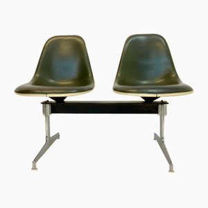 Tandem Sitzbank aus Fiberglas & Leder von Charles & Ray Eames für Herman Miller, 1960er