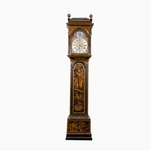 18th Century Chinoiserie Lacquered Clock