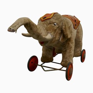 Elefante de circo francés, años 20
