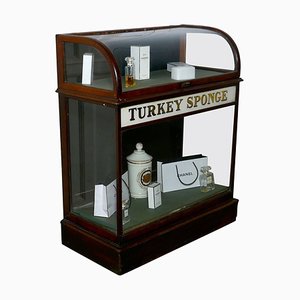 Vitrina de tienda de farmacia de esponja de pavo, década de 1900