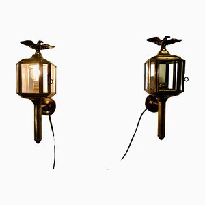 Lampade da parete carrozza in ottone con aquile, anni '20, set di 2