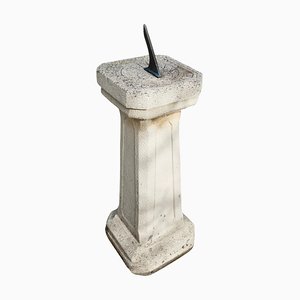 Orologio solare da giardino esposto alle intemperie, 1960