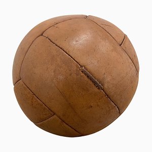 Brauner Vintage Leder Medizinball, 1930er