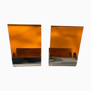 Orangefarbene italienische Mid-Century Acrylglas Wandleuchten, 1970er, 2er Set