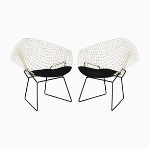 Vintage 421Black and White Diamond Wire Chairs by Harry Bertoia for Knoll International, Set of 2