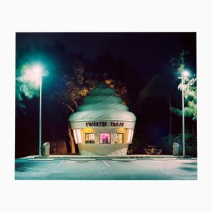 Rachel Louise Brown, Ice Cream Stand, Stuart, 2015, Photographic Print