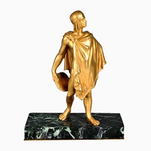 Athlet aus vergoldeter Bronze mit Diskus von Édouard Drouot, Ende 19. oder Anfang des 20. Jahrhunderts