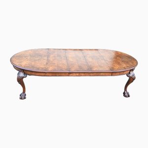 Chippendale Dining Table in Walnut Extending Ball and Claw, 1890s