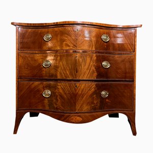 Antique Serpentine Chest of Drawers, 1800s