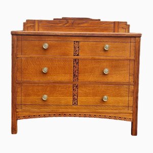 Arts and Crafts Chest of Drawers in Oak, 1920s