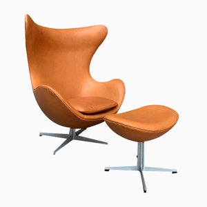 Egg Chair & Ottoman von Arne Jacobsen für Fritz Hansen, 1960er, 2er Set