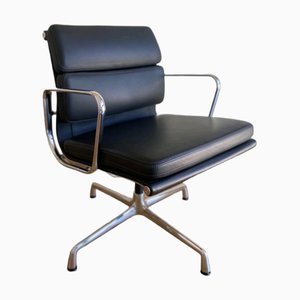 Chaise de Bureau EA 208 Soft Pad en Acier et Cuir par Charles & Ray Eames pour Vitra / Herman Miller