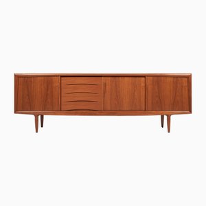 Mid-Century Danish Sideboard in Teak attributed to Gunni Omann for Aco Furniture, 1960s