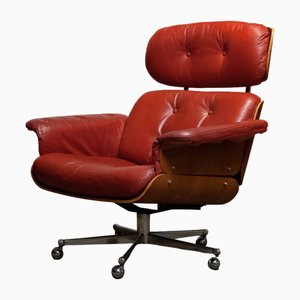 Sedia girevole reclinabile rossa con scocca in noce di Martin Stoll per Giroflex, anni '60