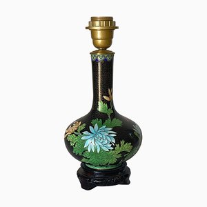 Lámpara de mesa china antigua de cloisonné negro con motivo floral, China, 1890