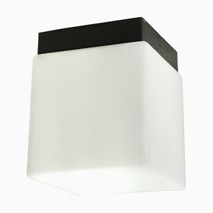 Weiße Cube Typ 3367 Deckenlampe aus mattem Opalglas von Bega Limburg