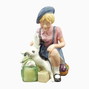 The Homecoming Figurine from Royal Doulton, 1990s