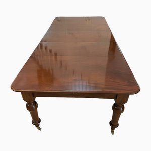 Victorian Figured Mahogany Extending Dining Table, 1850s