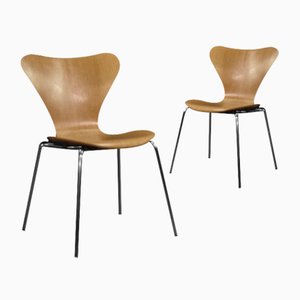 Mid-Century Modern Danish Butterfly Series 7-Chairs by Arne Jacobsen for Fritz Hansen, 1977s, Set of 2