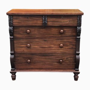 Victorian Chest of Drawers in Mahogany