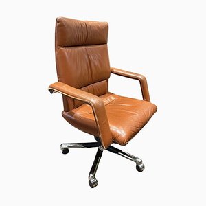 Vintage Swivel Armchair in Tan Leather
